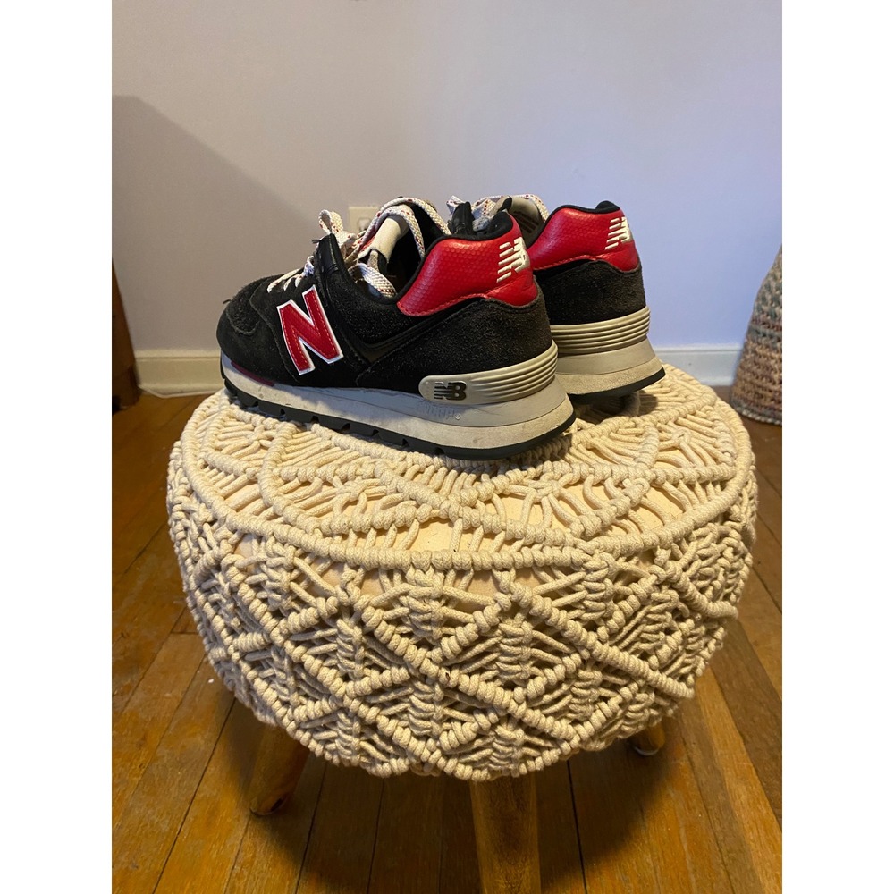 New Balance 574 Sneakers Black Red Suede Low Top ENCAP (Mens 8.5 | Women's 10) - Picture 3 of 12
